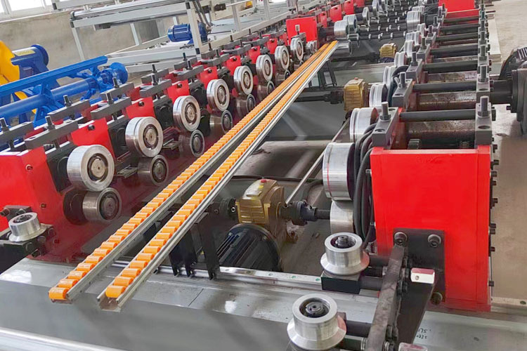 Advantages of Cable Tray Roll Forming Machine